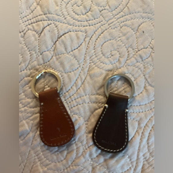 DOONEY & BOURKE - Picture 2 of 9